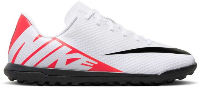 NIKE JR Det. turfová obuv VAPOR 15 CLUB Farba: Broskyňová